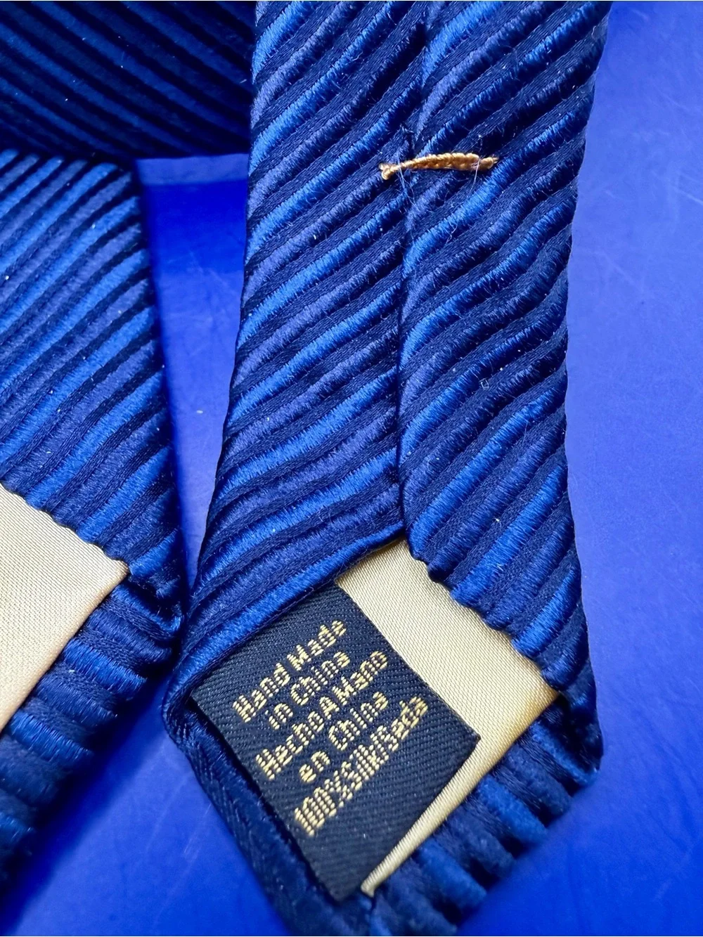 Donald J Trump Signature Collection Silk Tie Navy Blue Striped Gold Bar silk